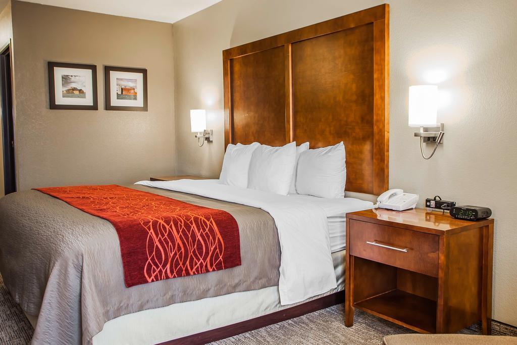 Comfort Inn Marshalltown South Bagian luar foto