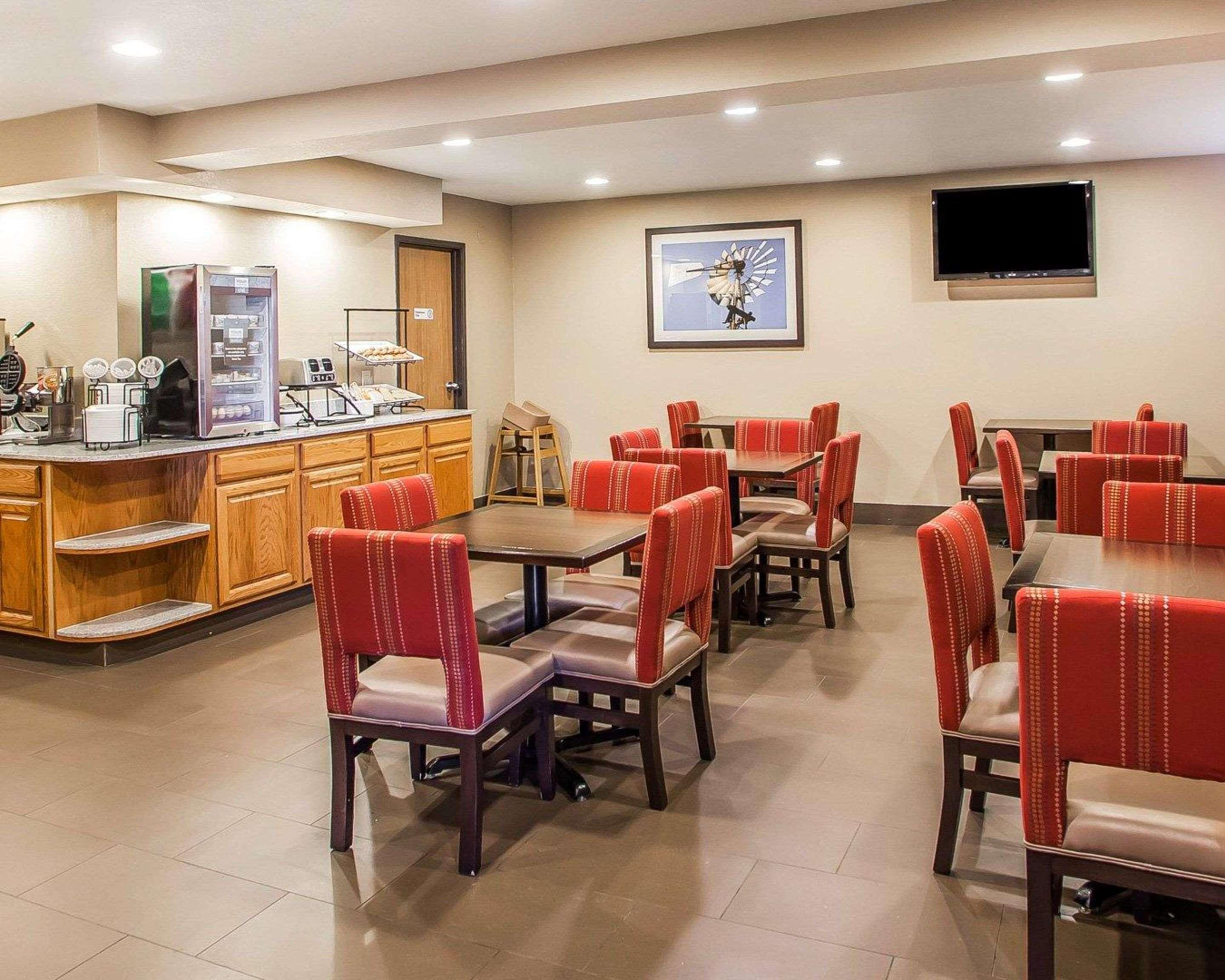 Comfort Inn Marshalltown South Bagian luar foto
