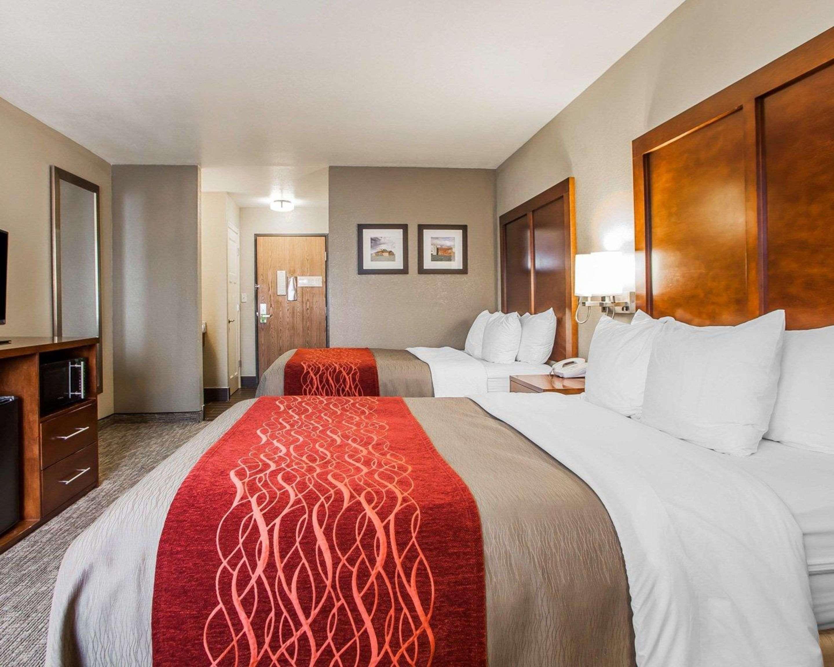 Comfort Inn Marshalltown South Bagian luar foto
